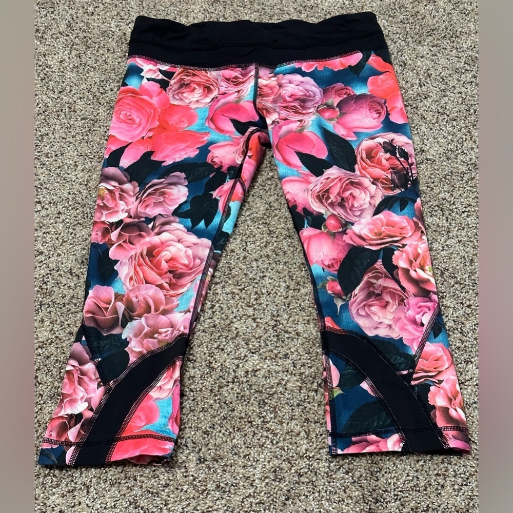 🍋🍋 LULULEMON Run: Inspire Crop - Size 8 🍋🍋 - Picture 3 of 13